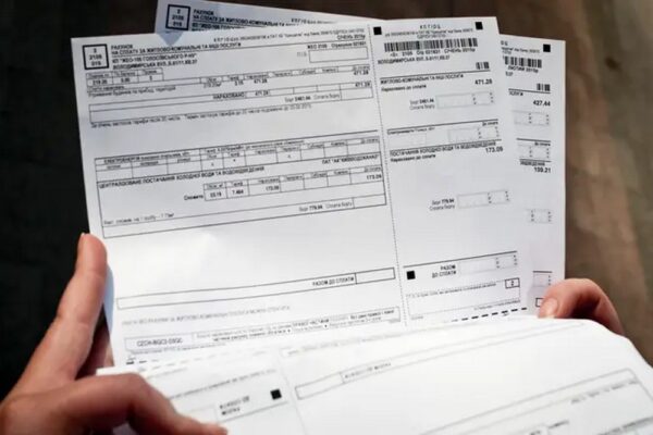Увага! Шахраї розсилають фальшиві платіжки за комуналку: як не потрапити в пастку