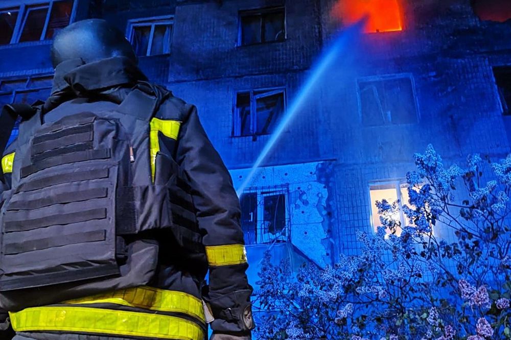 Нічна повітряна атака 26 квітня – влучання в чотирьох областях, є загиблий і постраждалі: все, що відомо 1 Нічна повітряна атака 26 квітня – влучання в чотирьох областях, є загиблий і постраждалі: все, що відомо