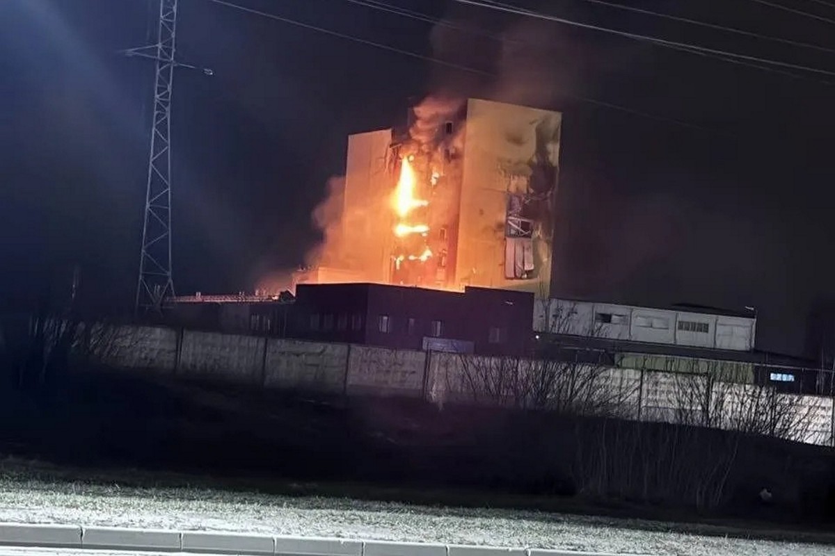 Вибухи у Саранську – у РФ атаковано єдиний завод, що виробляє оптоволокно для дронів (відео)