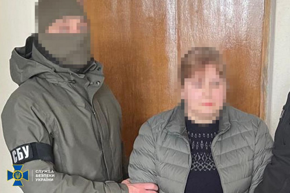 Посадовиця міськради шпигувала за ЗСУ на користь росії: зрадницю затримали на Миколаївщині