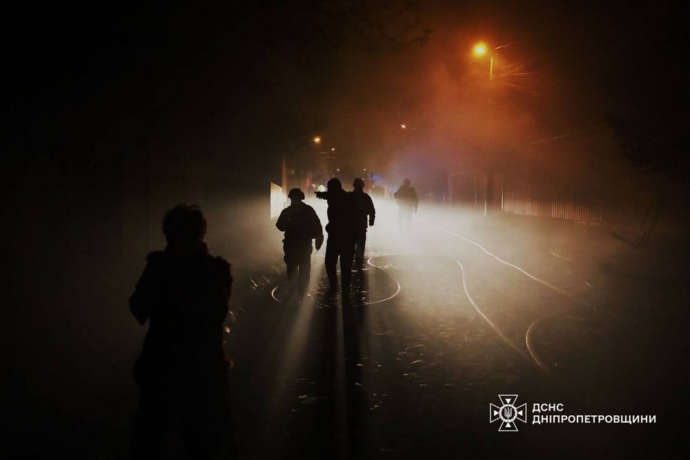 Пекельна ніч у Дніпрі 30 квітня: фото наслідків