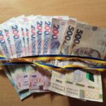 Грошова допомога для породіль у Івано-Франківську – хто може отримати 20 000 і 50 000 грн
