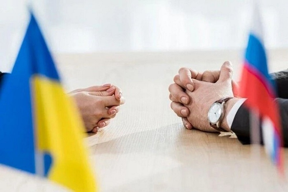 РФ та Україна негайно розпочнуть переговори щодо завершення війни – що сказав Трамп після розмови з Путіним