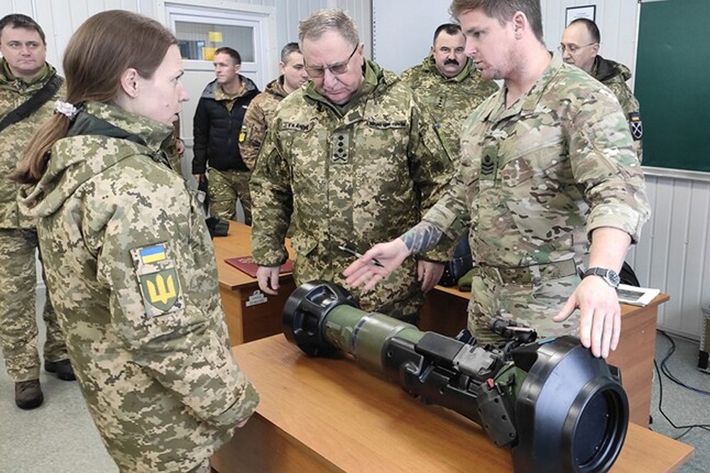 Школа інструкторів запрацює у Силах оборони – Сирський