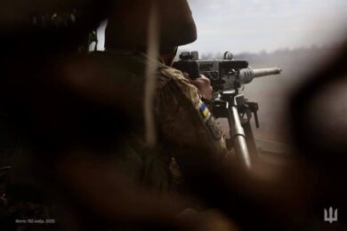 Обстановка на фронті 9 травня: за добу «перемир’я» сталося 193 боєзіткнення, найгарячіше на трьох напрямках