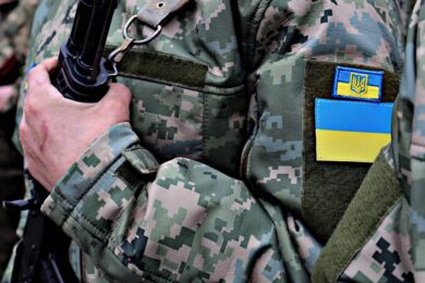 Військовому ТЦК на Харківщині відірвало