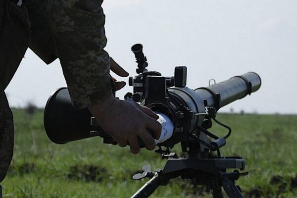 Обстановка на фронті 18 травня: бомби на 6 областей, ворог просунувся на Донеччині, втратив 1130 солдат за добу