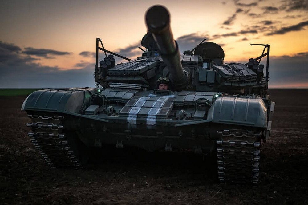 Обстановка на фронті 23 травня: ворог просунувся на Донеччині, втратив 1050 солдатів за добу 1 Обстановка на фронті 23 травня: ворог просунувся на Донеччині, втратив 1050 солдатів за добу