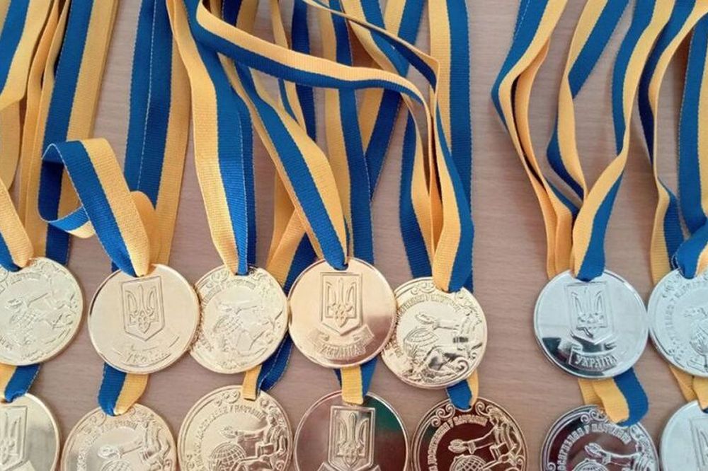 Без золотих і срібних медалей – які свідоцтва отримають найуспішніші випускники