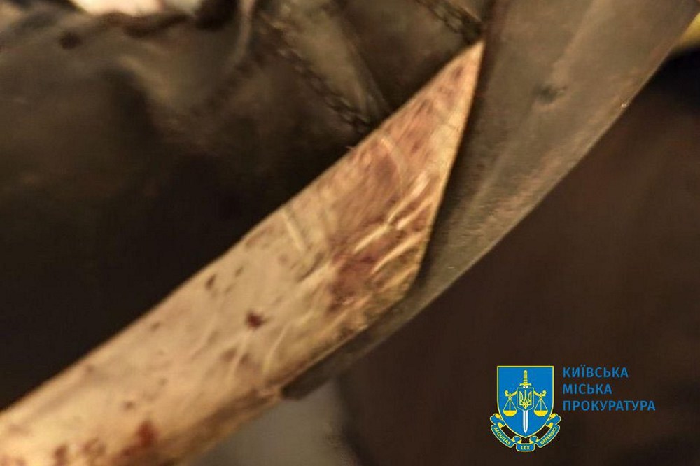 Завдав близько 40 ударів палицею  - у Києві 16-річний підліток побив безпритульного до смерті
