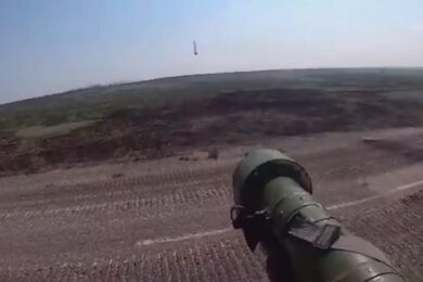 Український військовий знищив російський Су-25