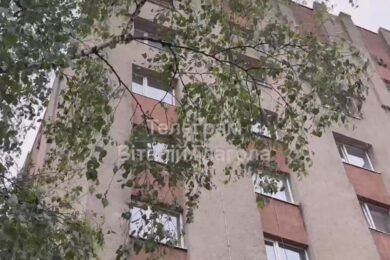 Студент вистрибнув з 6 поверху після складання НМТ – подробиці трагедії в Ужгороді