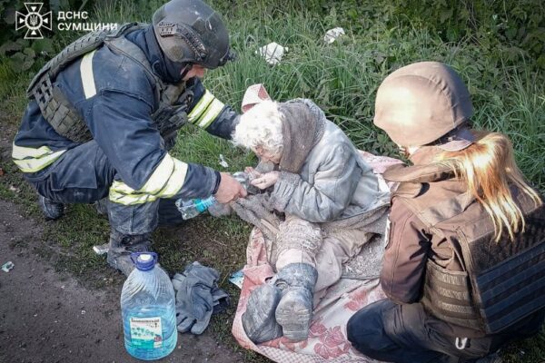 Нічна повітряна атака 8 травня: люди під завалами, бомби під час «перемир’я» - все, що відомо (фото, відео)