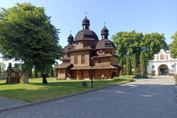 Церковний календар на червень 2025 року