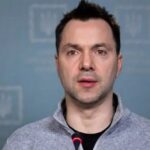Зеленський запровадив санкції проти Арестовича і ще 8 осіб: список