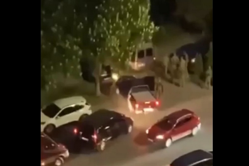 Масштабний рейд ТЦК у ресторанах Ужгорода: затримували навіть поліцейських – що відомо (відео) 1 Масштабний рейд ТЦК у ресторанах Ужгорода: затримували навіть поліцейських – що відомо (відео)
