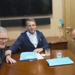 Захарова знову зганьбилася фейком: ось чим насправді виявився «кокаїн Макрона»