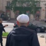 чоловік хотів підійти до Зеленського на Хрещатику (відео)