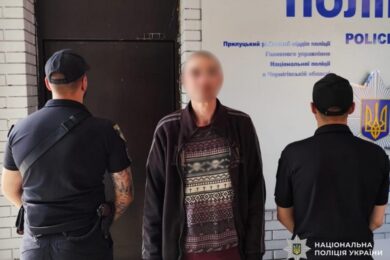 Порізав військового у приміщенні ТЦК у Прилуках: поліція затримала нападника
