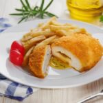Рецепт дня: «Котлета по-київськи» - королева української кухні