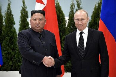 Не тільки солдатів відправила до