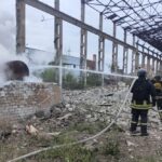 Є поранені, палають будинки, храми, підприємства – окупанти знову атакували Донеччину