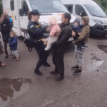 З Сумщини евакуювали 10 дітей, чиї мами були в рейсовому автобусі, який атакувала РФ