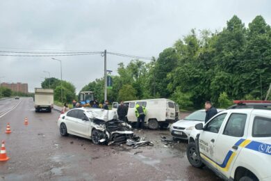 Масштабна ДТП у Львові за участю чотирьох авто – є постраждалі