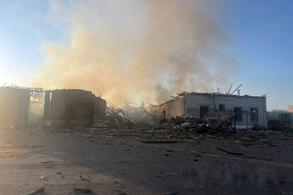 Є поранені, зруйновано клініку, будинки, гаражі – ворог запустив 34 БпЛА по Донеччині 1 Є поранені, зруйновано клініу, будинки, гаражі – ворог запустив 34 БпЛА по Донеччині