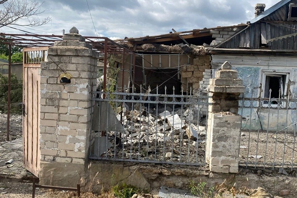 Є загиблі, поранені, двоє травмувалися через підрив на мінах – наслідки обстрілів Херсонщини 1 Є загиблі, поранені, двоє травмувалися через підрив на мінах – наслідки обстрілів Херсонщини