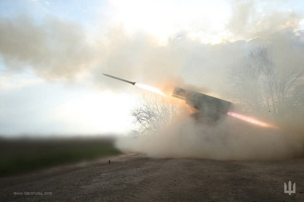 Попри втрати у живій силі ворог на Запоріжжі вже кілька днів не зменшує кількість штурмів – Сили оборони Півдня 1 Попри втрати у живій силі ворог на Запоріжжі вже кілька днів не зменшує кількість штурмів – Сили оборони Півдня