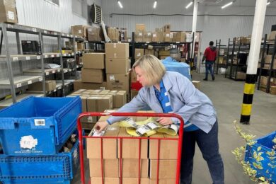 Допомога для ВПО з Селідівської громади: можна отримати продукти поштою