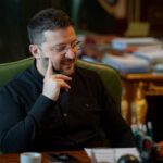 Зеленський переговорив з новим президентом Румунії – про що розмовляли