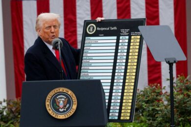 Тарифи Трампа суд визнав незаконними і призупинив їх