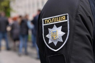 Чоловік намагався скоїти самогубство в укритті під час атаки у Києві