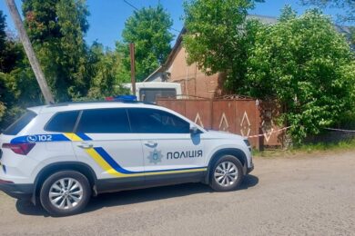 Граната вибухнула під час застілля – на Закарпатті загинув чоловік, ще одного поранено