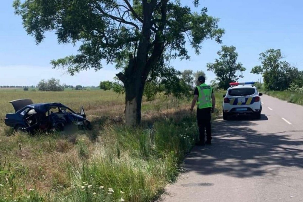 Загинули жінка та двоє її дітей: жахлива ДТП під Ізмаїлом сьогодні забрала життя трьох людей 1 Загинули жінка та двоє її дітей: жахлива ДТП під Ізмаїлом сьогодні забрала життя трьох людей