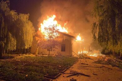 Нічна повітряна атака 11 червня: десятки постраждалих, загиблі, масштабні пожежі – все, що відомо
