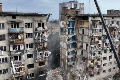 Мама залишилася зовсім сама: росія вбила у Києві двох рідних братів (фото)