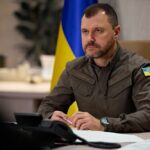 Росіяни постійно змінюють тактику обстрілів України – подробиці розповів Клименко