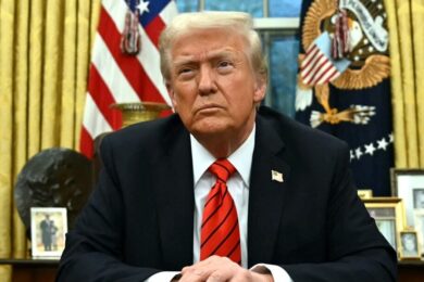 Кремль погрожує відповісти на нещодавню атаку на авіабази РФ – Трамп поговорив із Путіним