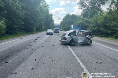 Зіткнулися два автопоїзди і Skoda, троє загиблих – моторошна ДТП на Вінниччині сьогодні