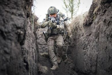 Обстановка на фронті 13 червня: ворог окупував Дворічну, просунувся на Запоріжжі і Донеччині