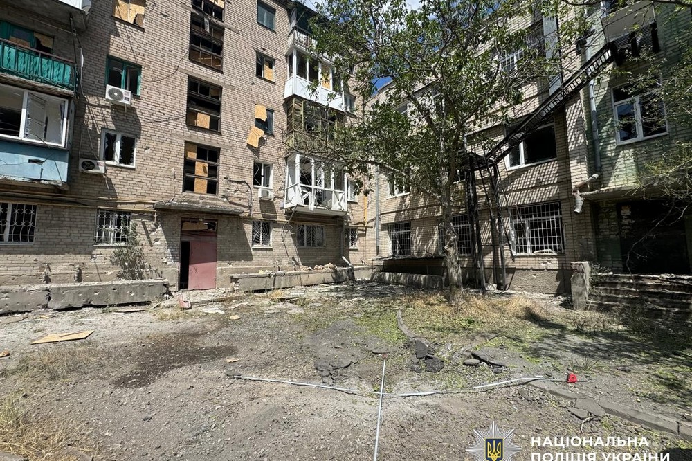 Шестеро поранених і травмованих на Херсонщині внаслідок ворожих атак за добу (фото) 1 Шестеро поранених і травмованих на Херсонщині внаслідок ворожих атак за добу (фото)
