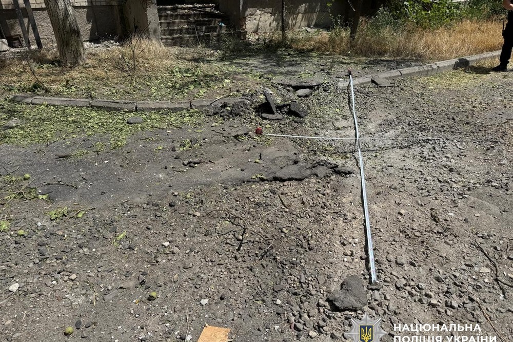 Фото наслідків ворожих атак на Херсонщині