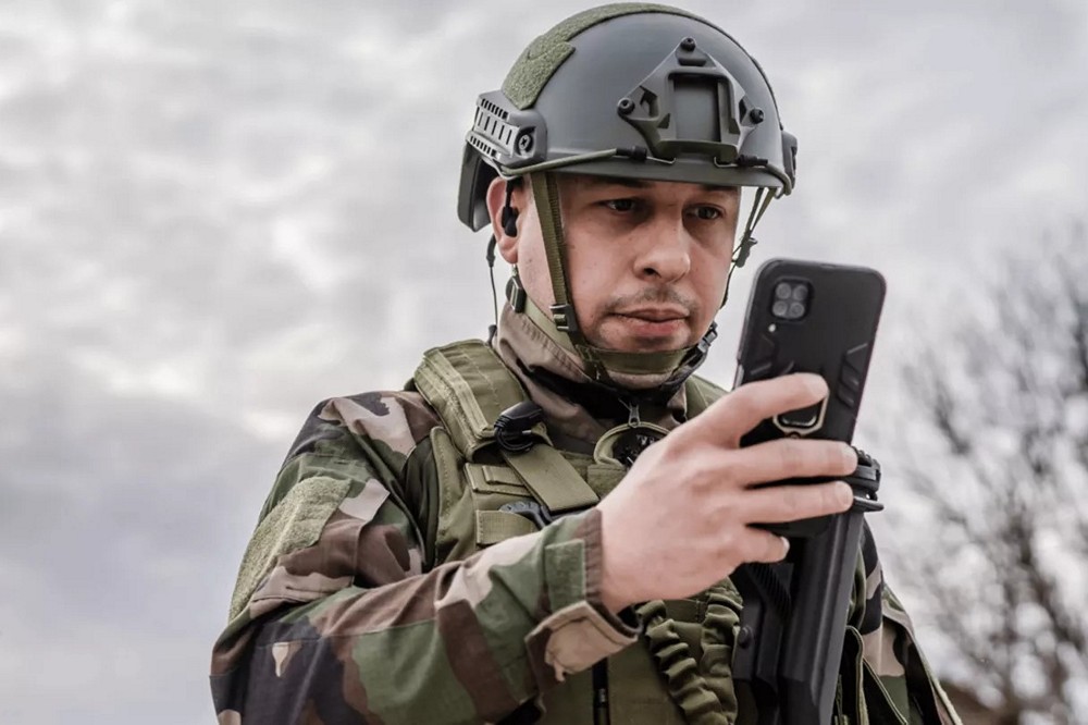 Чи мають право відібрати телефон у навчальному центрі у мобілізованих громадян— роз’яснення 1 Чи можуть відібрати телефон у навчальному центрі у мобілізованих громадян— роз’яснення