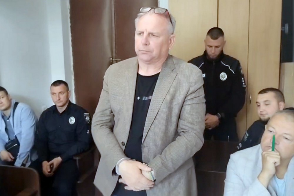 Затриманого посеред вулиці мера Бердичева сьогодні заарештували – що відомо (фото, відео)