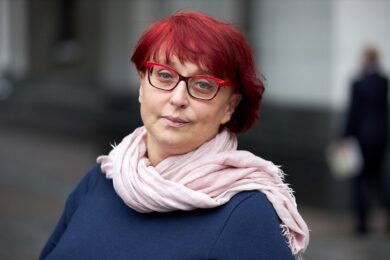Знизити пенсійний вік для жінок певних категорій пропонує нардеп Третьякова