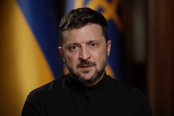 Ми погоджувалися на все: нові заяви Зеленського про завершення війни, справжні наміри Путіна, віддані США ракети  і «Павутину»