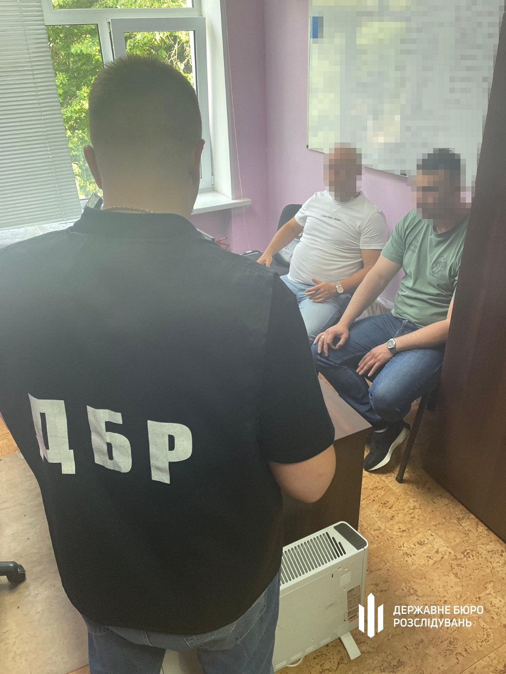 "Заробив" на бойових понад 2,4 мільйона гривень – на Сумщині викрито майора